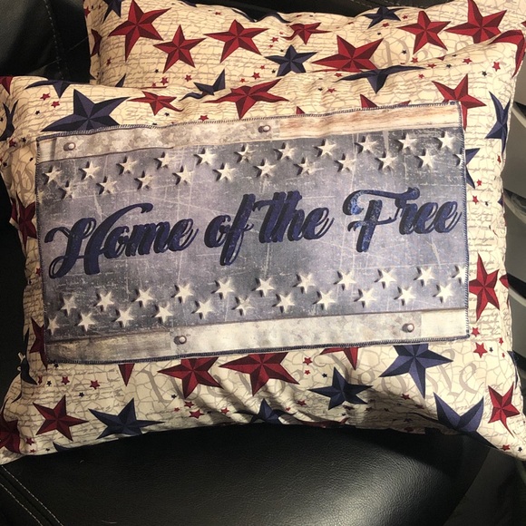 Handmade “Home of the Free” pillow Set - Picture 5 of 6